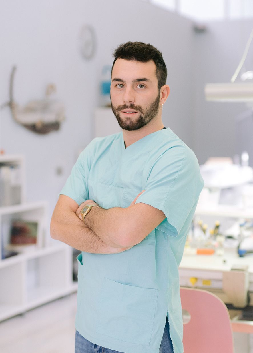nicola chiaramonte — Odontotecnico